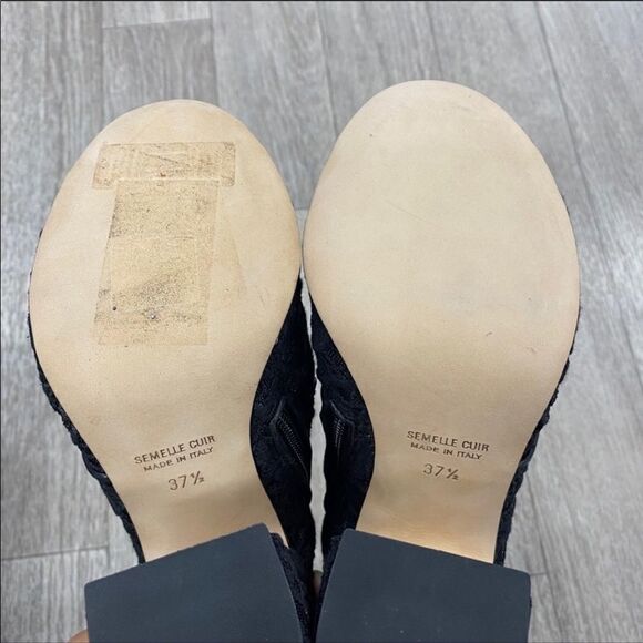 New Lawrence Decade Lace Booties NWOB - Picture 6 of 8